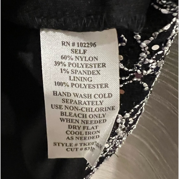 Connected Apparel Sequined A - Picture 4 of 5